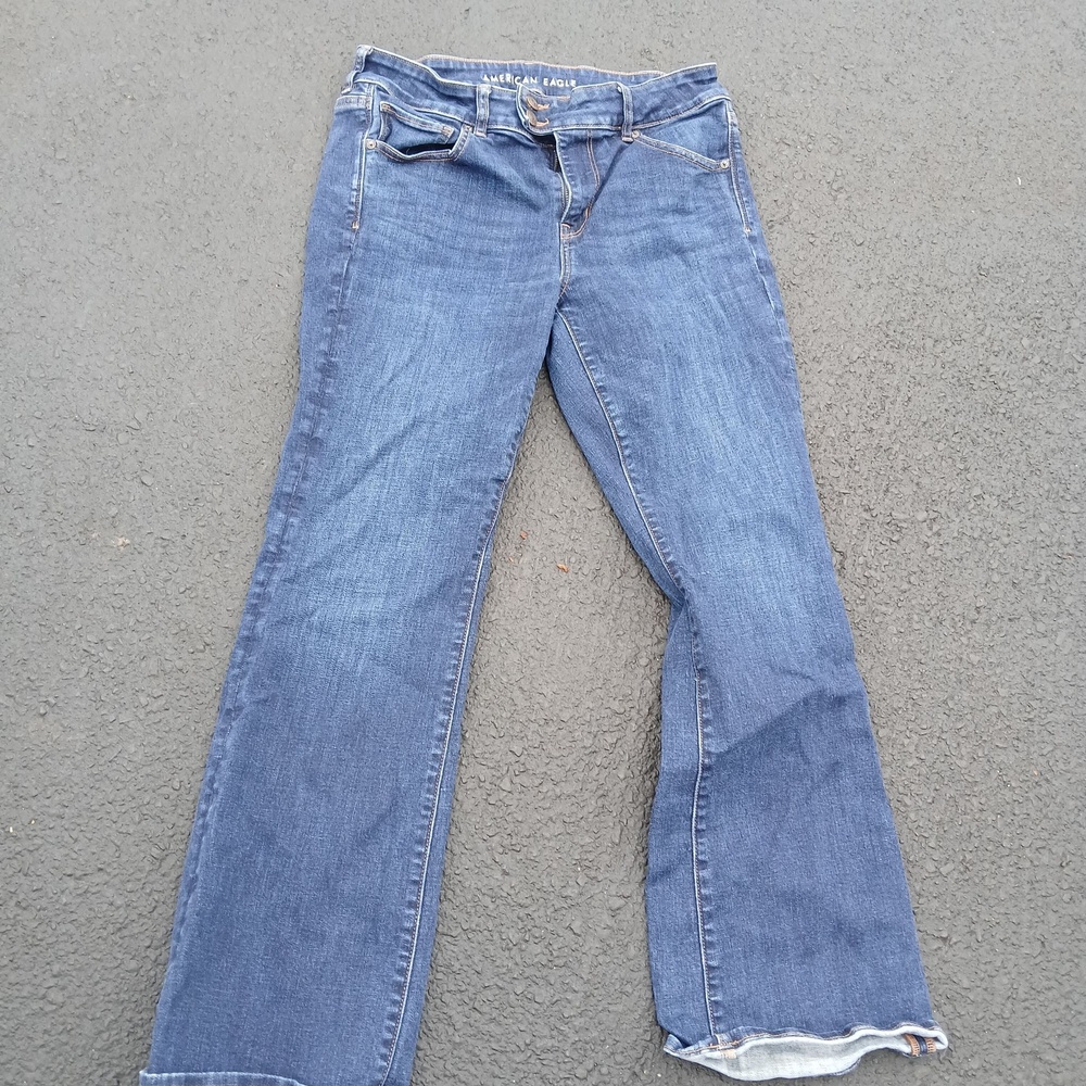 American Eagle Jeans Womens 14 Blue Medium Wash Kick Boot Bootcut Stretch Denim